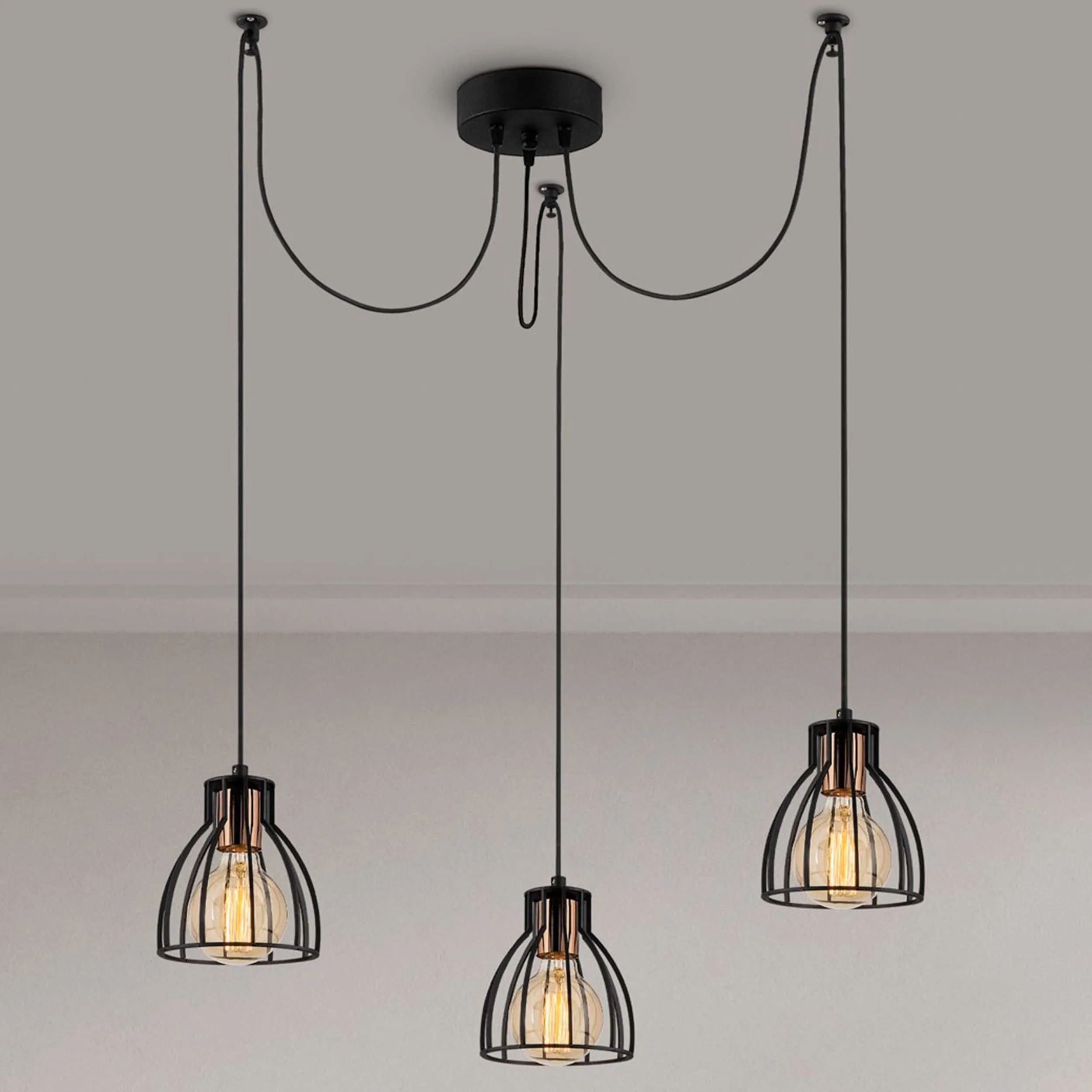 Kemah Lustre | CORPS EN MÉTAL | Noir