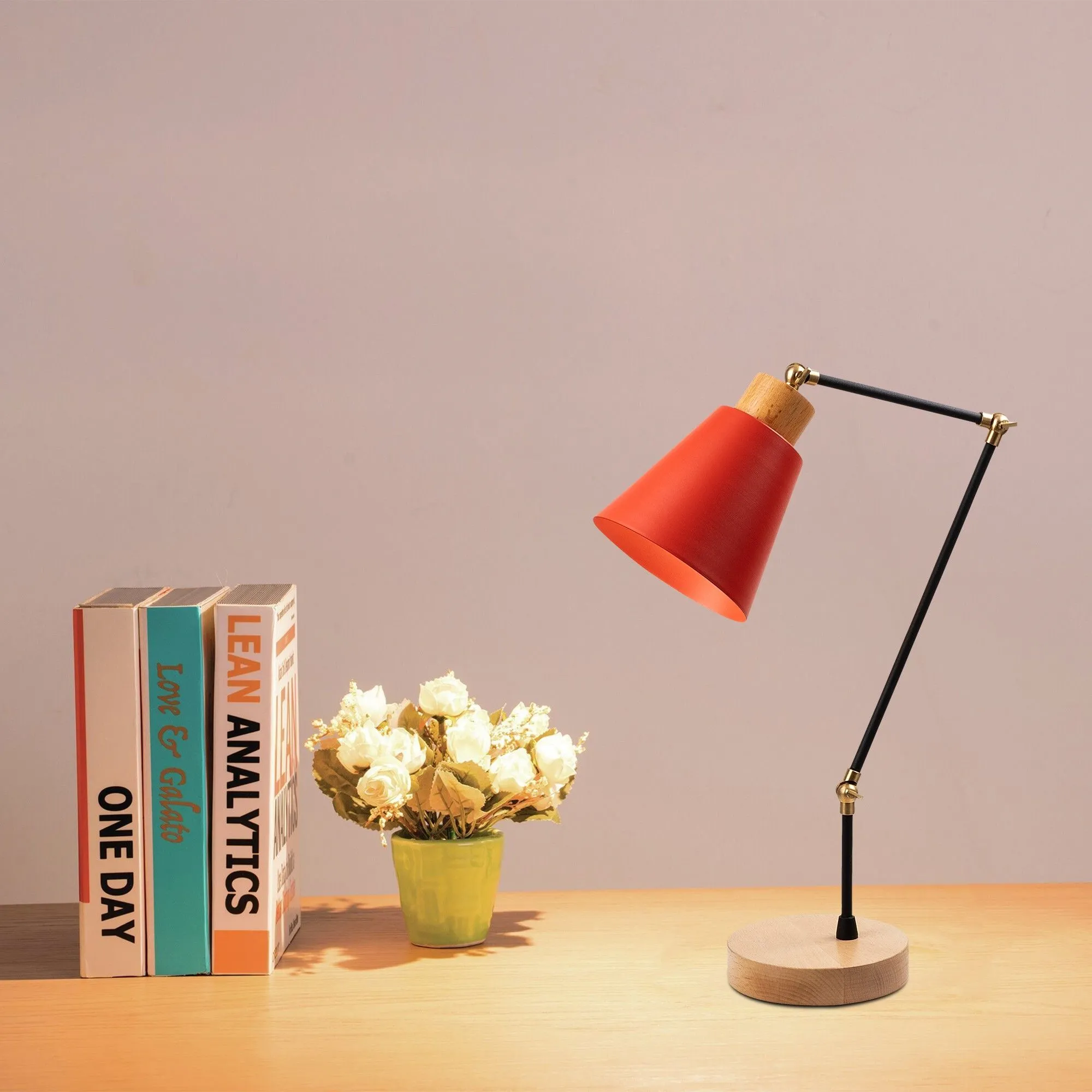Lampe à poser rouge contemporaine | CORPS EN FER | Hauteur 52 cm | Élégante et sophistiquée