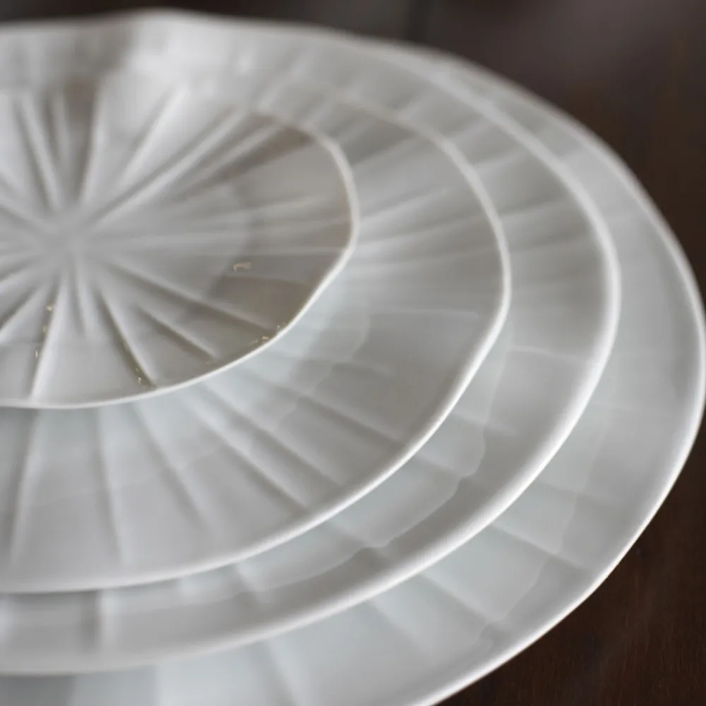 6 assiettes Lotus porcelaine Pergay - 5 dimensions