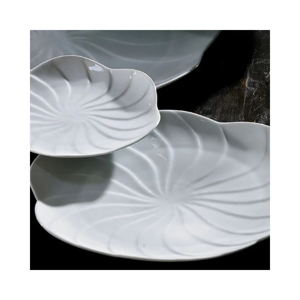 6 assiettes Pétale porcelaine Jacques Pergay - 2 tailles