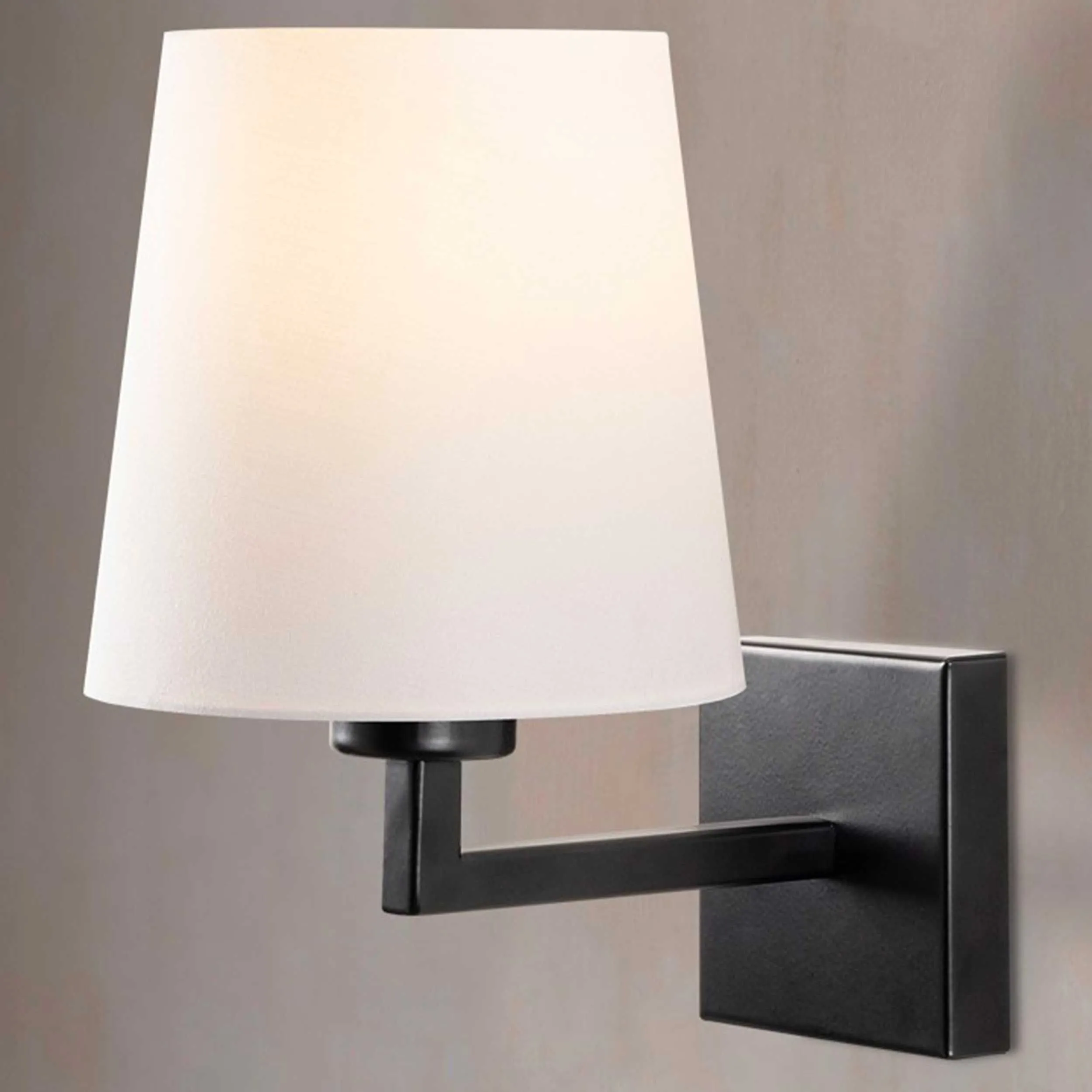 Profil Applique | CORPS EN MÉTAL | Noir, Blanc