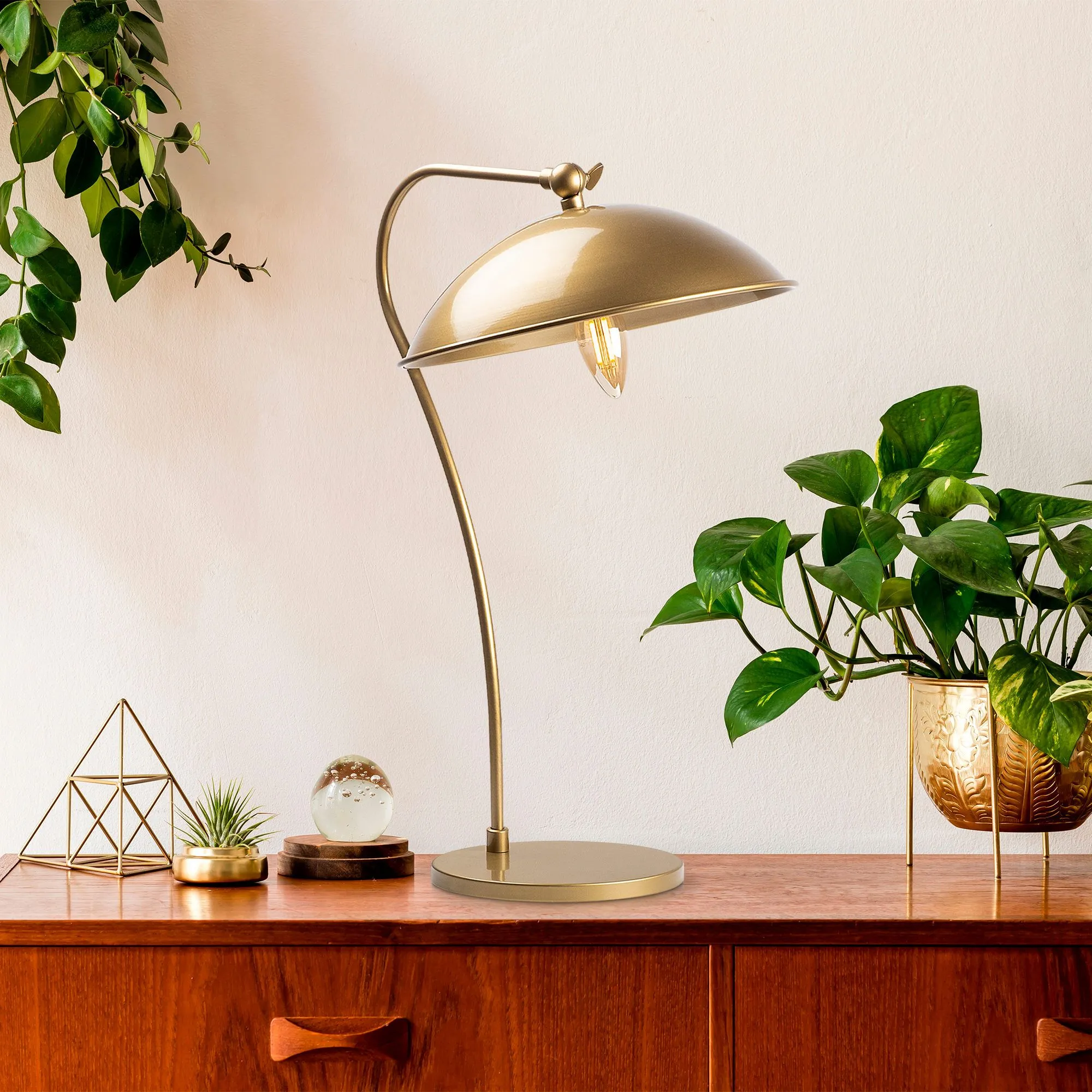 Epika Lampe de table | CORPS EN MÉTAL | Doré