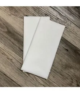 Serviettes blanc non tissé 40x40 cm pliée en 8 Basik Soft Essentials Collection (50 pièces)