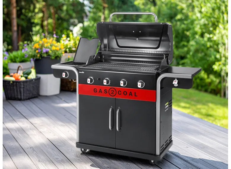 Barbecue à gaz et à charbon Gas2Coal 2.0 440 4 brûleurs - Char-Broil