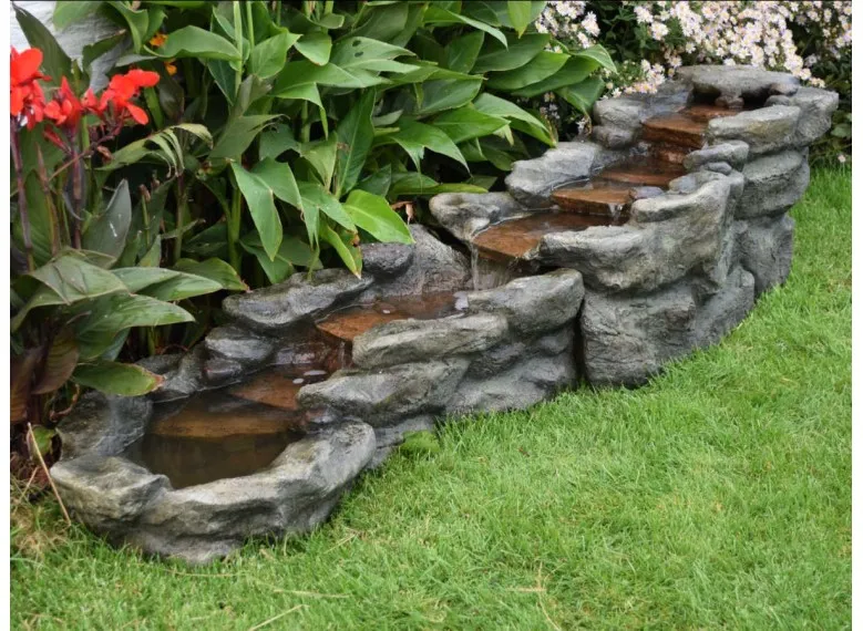 Fontaine de jardin Brembo allongée rochers et pierres, avec éclairage LED - Ubbink