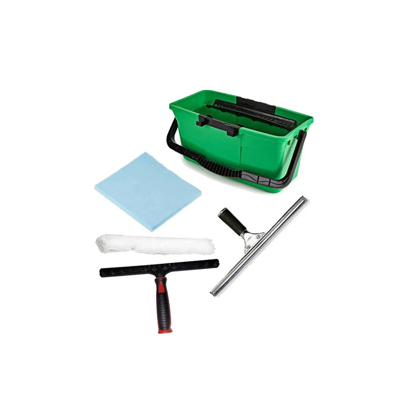 Kit complet de base lavage vitre avec raclette 35cm, mouilleur 35cm, seau 12L et lavette microvitre.