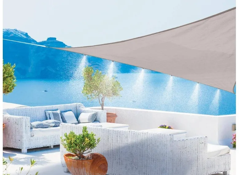 Voile d'ombrage triangulaire avec brumisateur 6 buses - Jardiline